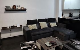 Avangarden Apartment